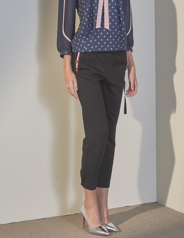 ★【喜芝梅】個性風法式飾條拉鏈口袋長褲(兩色；M-2L) 224970807