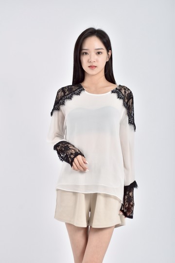(M) silvian heach質感紡紗透膚蕾絲白色長袖上衣