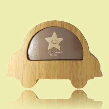 日本 LADONNABaby 親親寶貝 木製汽車相框