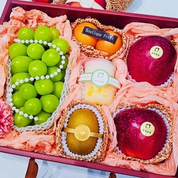 【微笑甜果】幸福團圓禮盒｜麝香 × 皇后 × 奇異果 × 砂糖橘】