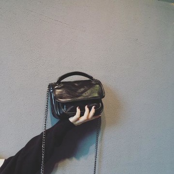 法國MK郵差包女2025新款高級感真皮鏈條流浪包洋氣百搭單肩斜挎包