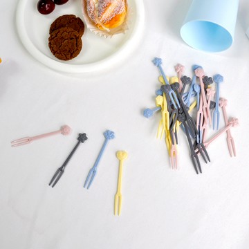 造型水果叉 (顏色隨機)  2組  40入