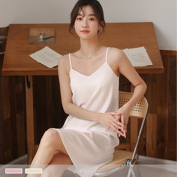 連身睡裙【附胸墊】柔滑絲緞 細肩帶連身性感睡衣 居家服 2016