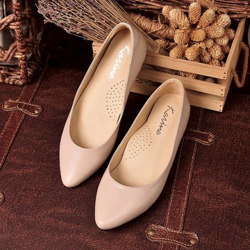 駝色 真皮尖頭內增高楔型鞋