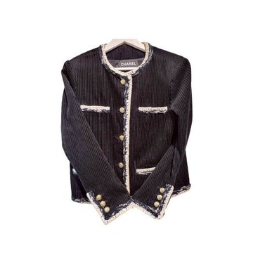 【二手精品 9.9成新】CHANEL香奈兒黑色經典滾邊針織外套(剪水洗標) 編號S148