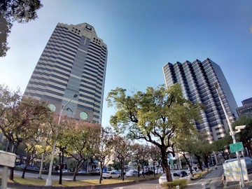 亞洲商務｜大坪數高樓景觀商辦企業總部｜高雄市新興區民權一路