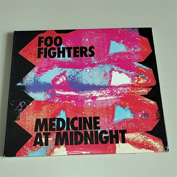 噴火戰機 Foo Fighters - Medicine At Midnight CD