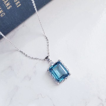 午夜英倫。10X12mm倫敦藍/瑞士藍托帕石  925銀墬鍊