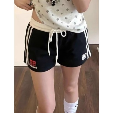 TGNS  低腰短褲  美式  運動短褲 休閒短褲  修身短褲  辣妹短褲   遮胯褲子  帶繩子  褲子女