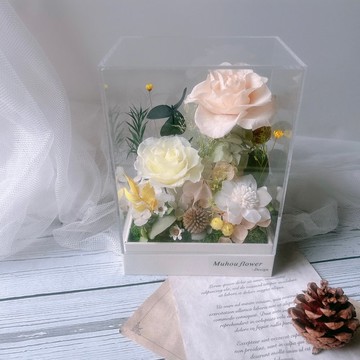 永生花花盒 清新香檳黃色系 可客製化色系