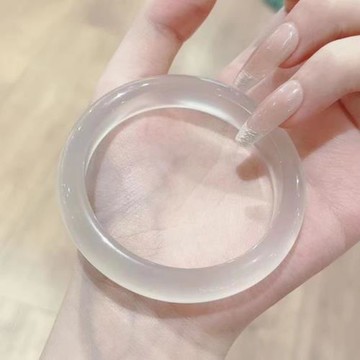 (免運)天然高冰白月光冰透冰種玉鐲馬料瑪瑙玉髓手鐲翡翠鐲子情人節禮物