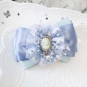 夢幻水藍女王頭大鯊魚夾