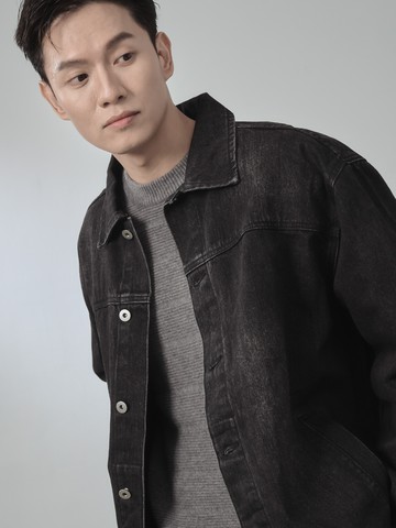 【絕版出清】仿舊刷色牛仔外套