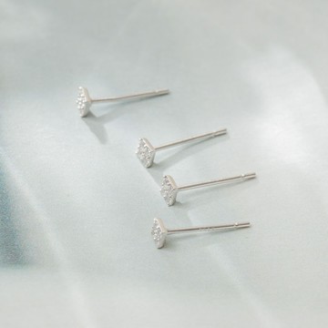 ｜純銀｜九宮格．銀針耳環4件組