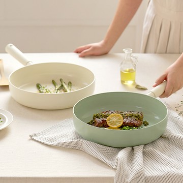 韓國 LE NANSE 韓國製平底不沾煎鍋26CM IH適用/不挑鍋具 - 抹茶綠