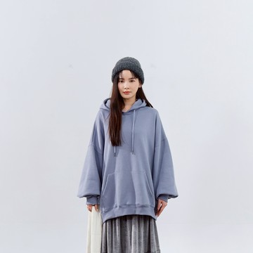 QUEENSHOP_F 女裝 長袖 MIT 素面口袋造型刷毛連帽衛衣-灰藍 現+預 【01111026】