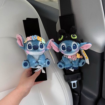 ⭐臺灣出貨⭐車內裝飾史迪仔萌趣安全帶護肩套可愛卡通防勒防磨四季通用護肩帶