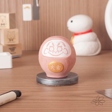 | woohuang | 水泥材質 |  超可愛 大吉彩色達摩