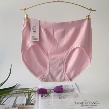 買3送1酷色石墨烯女內褲抗菌導濕親膚包臀中腰純色三角內褲2501-1