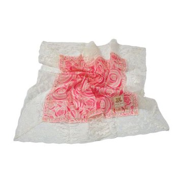 Hanae Mori 日本製100%棉優雅花卉圖騰字母LOGO蕾絲帕領巾(淡粉紅系/58CM)