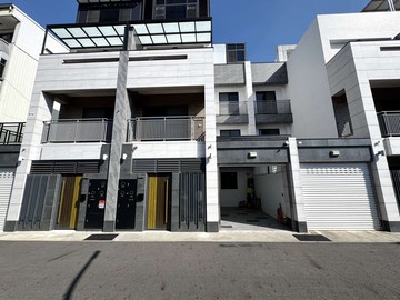 永康龍潭國小旁超新7米大面寬方正格局車墅｜台南市永康區龍國街