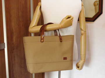 皮革提把帆布托特包 A4 橫長款 蘑菇色