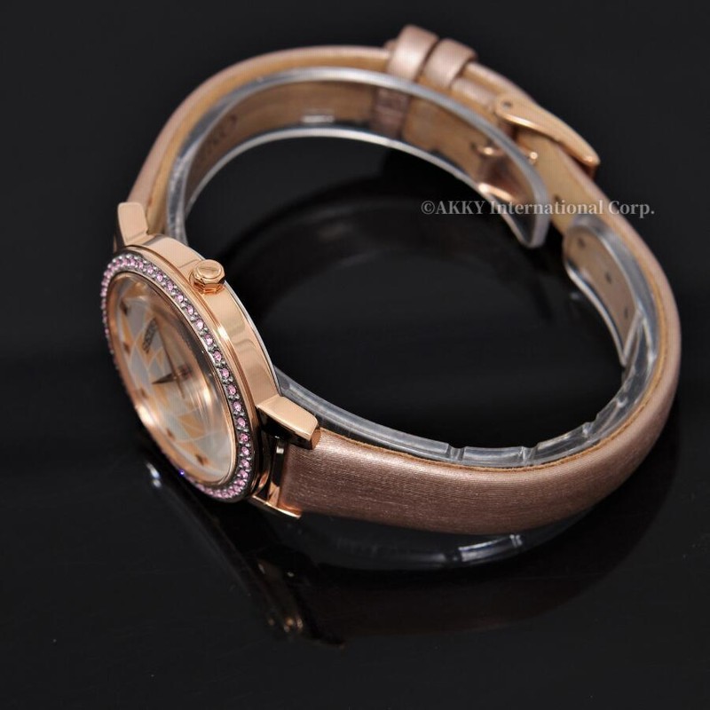 セイコー SEIKO 腕時計 ソーラー 日本製ムーブメント 海外モデル